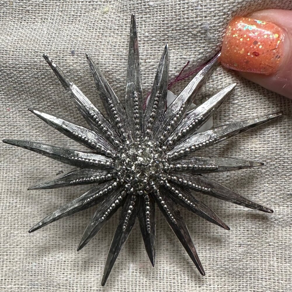 Vintage Silver and Crystal Star Brooch - EUC